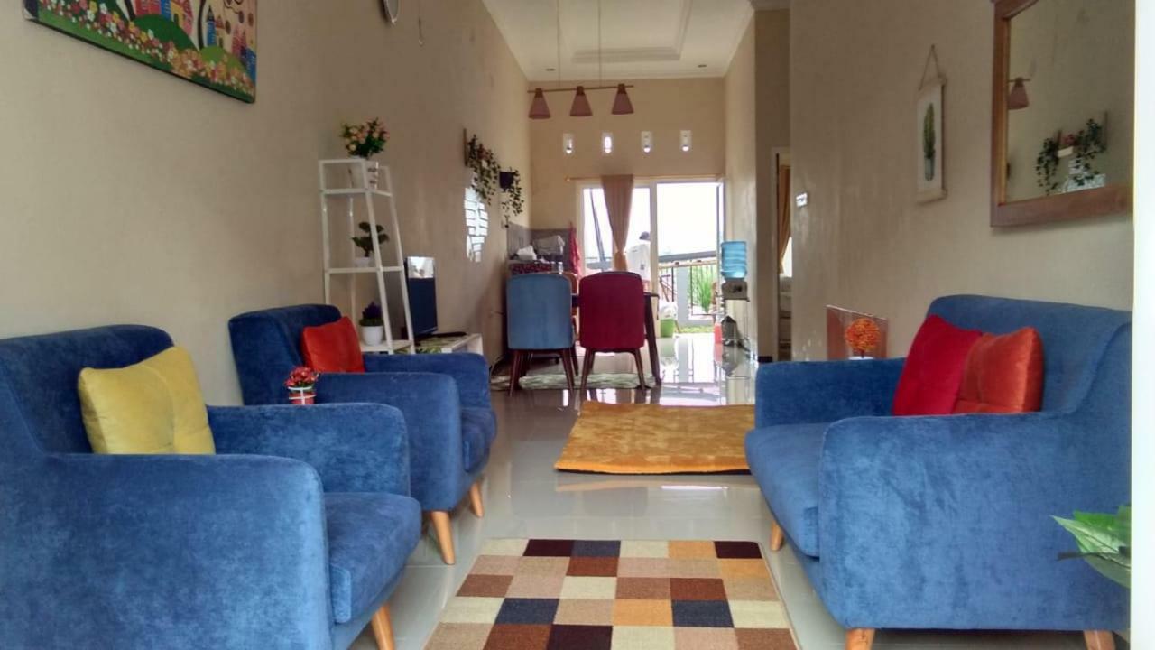 Homestay Wahyudi 1 syariah Tlekung Luaran gambar