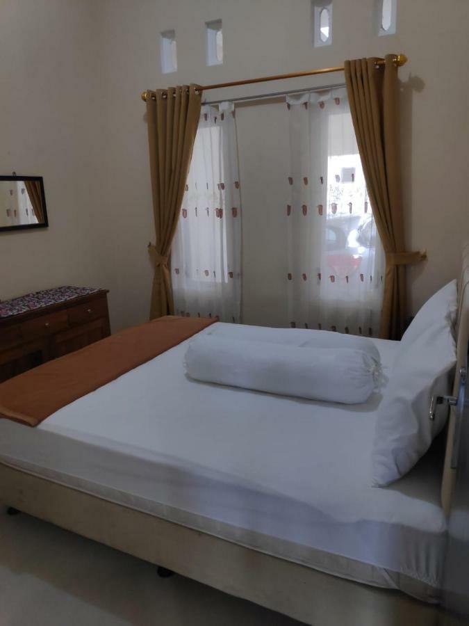 Homestay Wahyudi 1 syariah Tlekung Luaran gambar